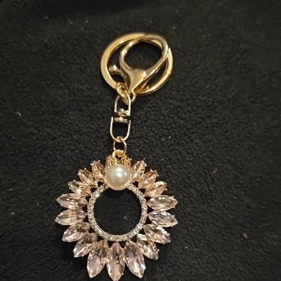 Gold and Crystal Flower Keychain/Purse Charm with Pearl Accent - Picture 1 of 2
